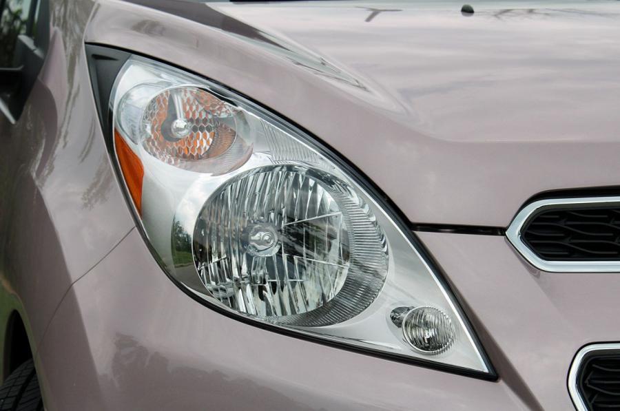  Chevrolet Spark 2013 года  (фото 4 из 204)